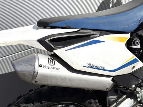 Husqvarna FE 350 | 92 uur | 4-Takt | Elektrische start | Vorkbeschermers Polisport | Crossmotor |