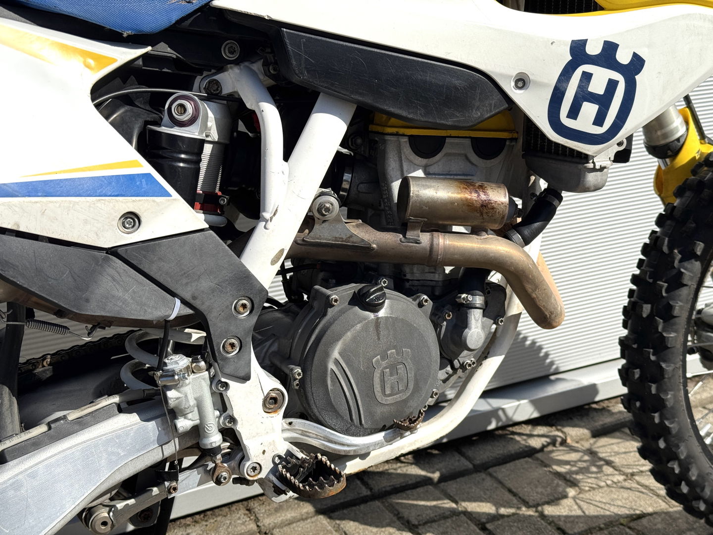 Husqvarna FE 350 | 92 uur | 4-Takt | Elektrische start | Vorkbeschermers Polisport | Crossmotor |