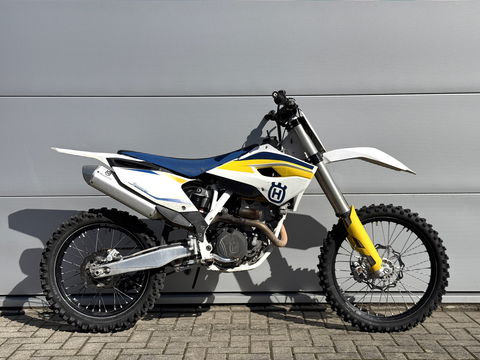 Husqvarna FE 350 | 92 uur | 4-Takt | Elektrische start | Vorkbeschermers Polisport | Crossmotor |