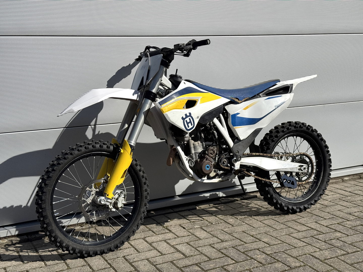 Husqvarna FE 350 | 92 uur | 4-Takt | Elektrische start | Vorkbeschermers Polisport | Crossmotor |