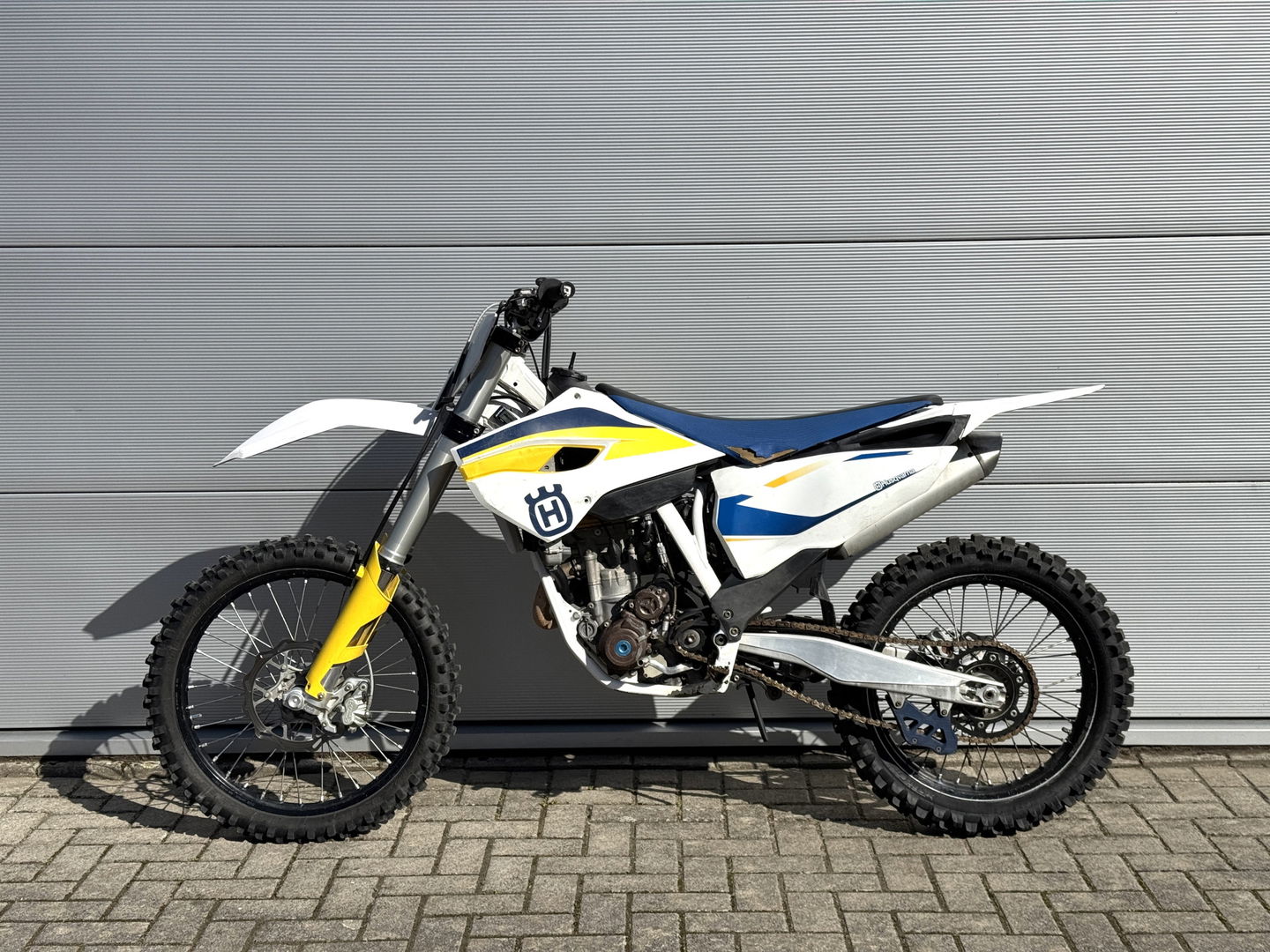 Husqvarna FE 350 | 92 uur | 4-Takt | Elektrische start | Vorkbeschermers Polisport | Crossmotor |