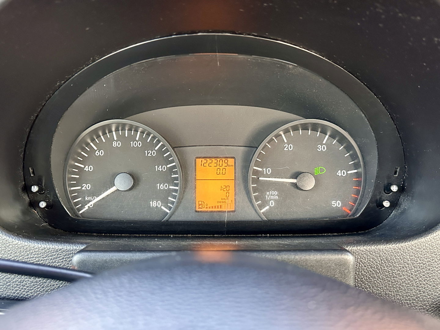 Mercedes-Benz Sprinter 310 2.2 CDI 432 | 3500 KG! | Laad vermogen 1397 KG | Cruise Control | Navigatie  | Bluetooth | Trekhaak |