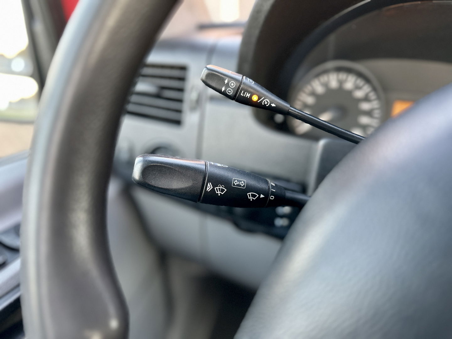 Mercedes-Benz Sprinter 310 2.2 CDI 432 | 3500 KG! | Laad vermogen 1397 KG | Cruise Control | Navigatie  | Bluetooth | Trekhaak |