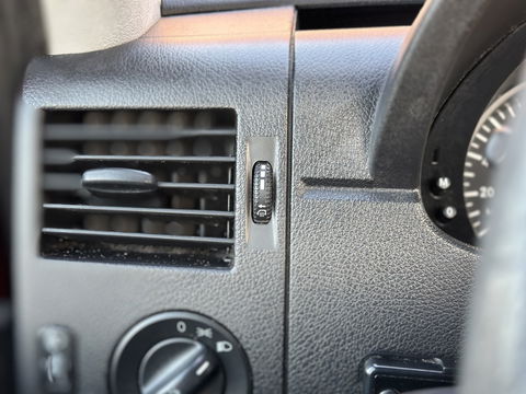 Mercedes-Benz Sprinter 310 2.2 CDI 432 | 3500 KG! | Laad vermogen 1397 KG | Cruise Control | Navigatie  | Bluetooth | Trekhaak |