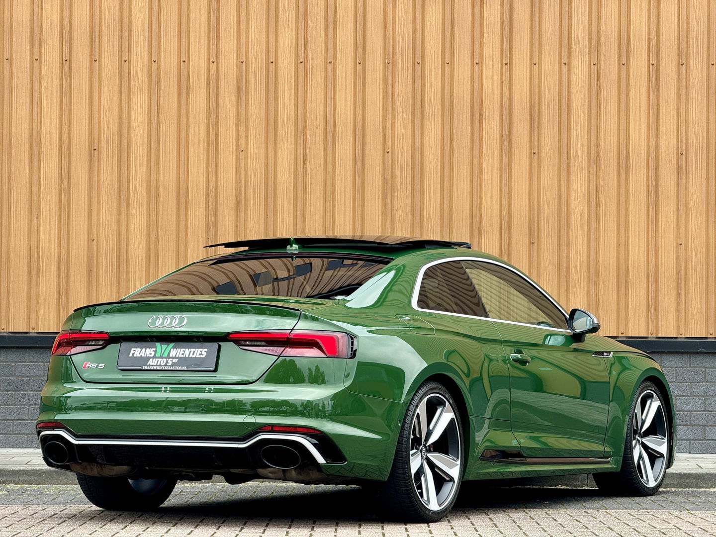 Audi A5 Coupé 2.9 TFSI RS 5 quattro Pro Line Plus | 451 PK! | Panoramadak | Bang & Olufsen | Dynamic Pakket | Head-Up Display | 360 Graden Camera | Apple Carplay | Adaptieve Cruise Control | DAB | Led Matrix |