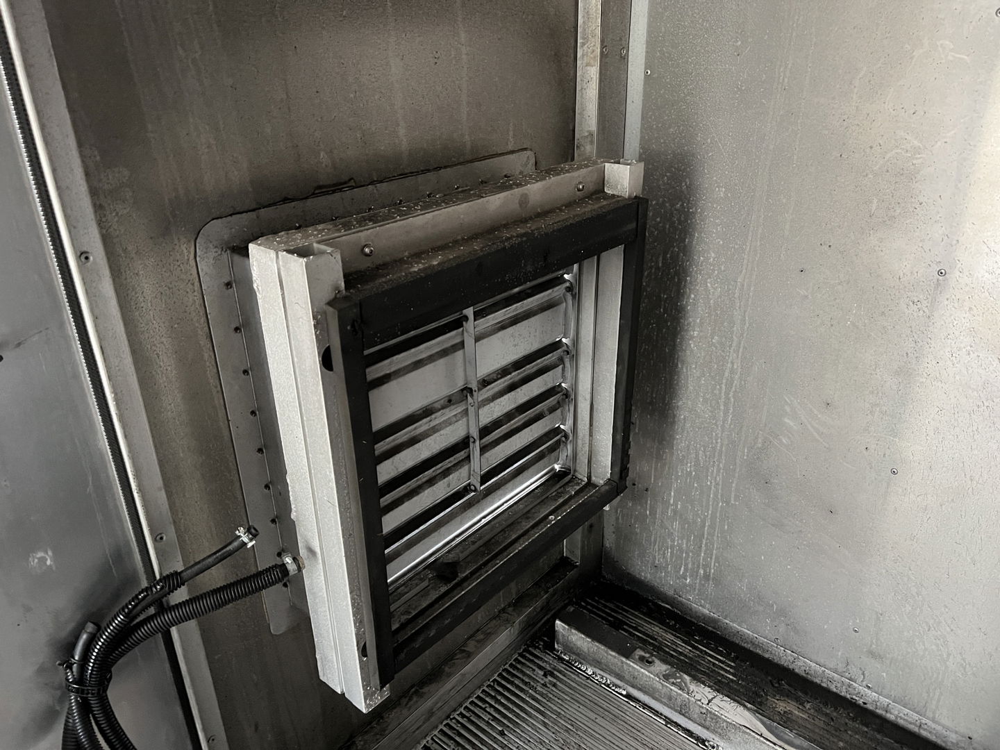 Mercedes-Benz Sprinter | Automaat! | Unieke basis voor oprijwagen | Dubbel Lucht | Airconditioning | Bard Wall-Mount |