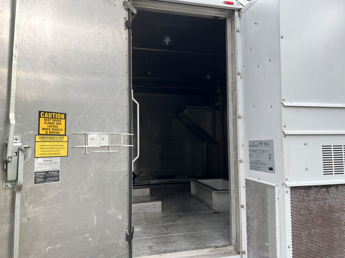 Mercedes-Benz Sprinter | Automaat! | Unieke basis voor oprijwagen | Dubbel Lucht | Airconditioning | Bard Wall-Mount |