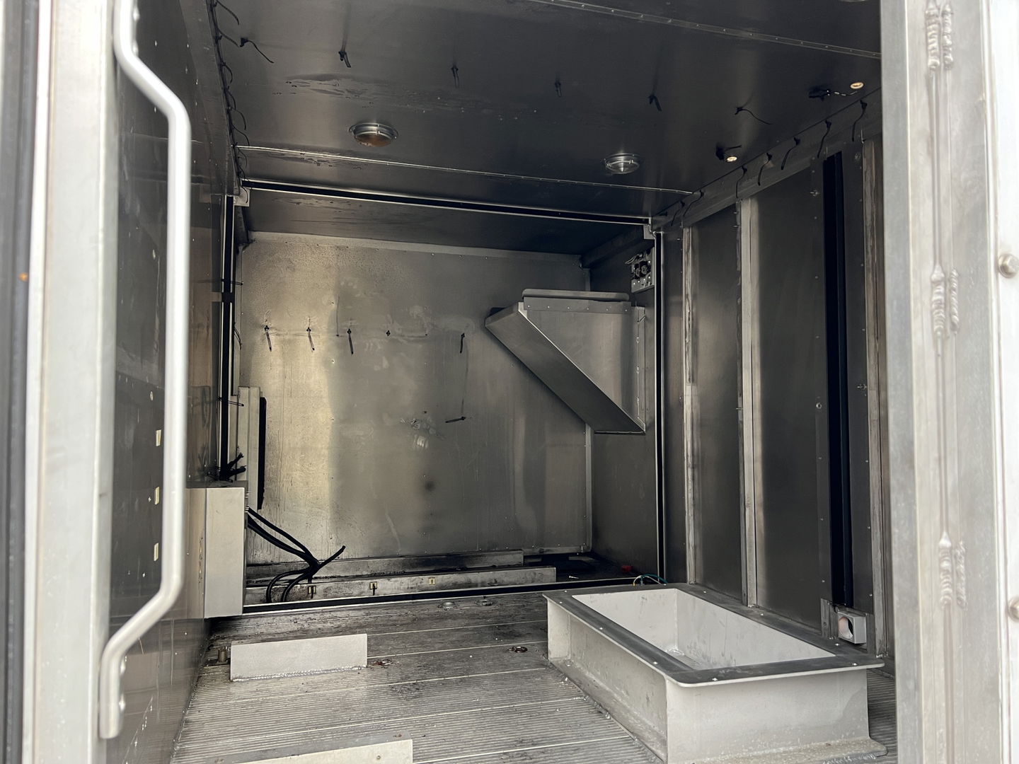 Mercedes-Benz Sprinter | Automaat! | Unieke basis voor oprijwagen | Dubbel Lucht | Airconditioning | Bard Wall-Mount |