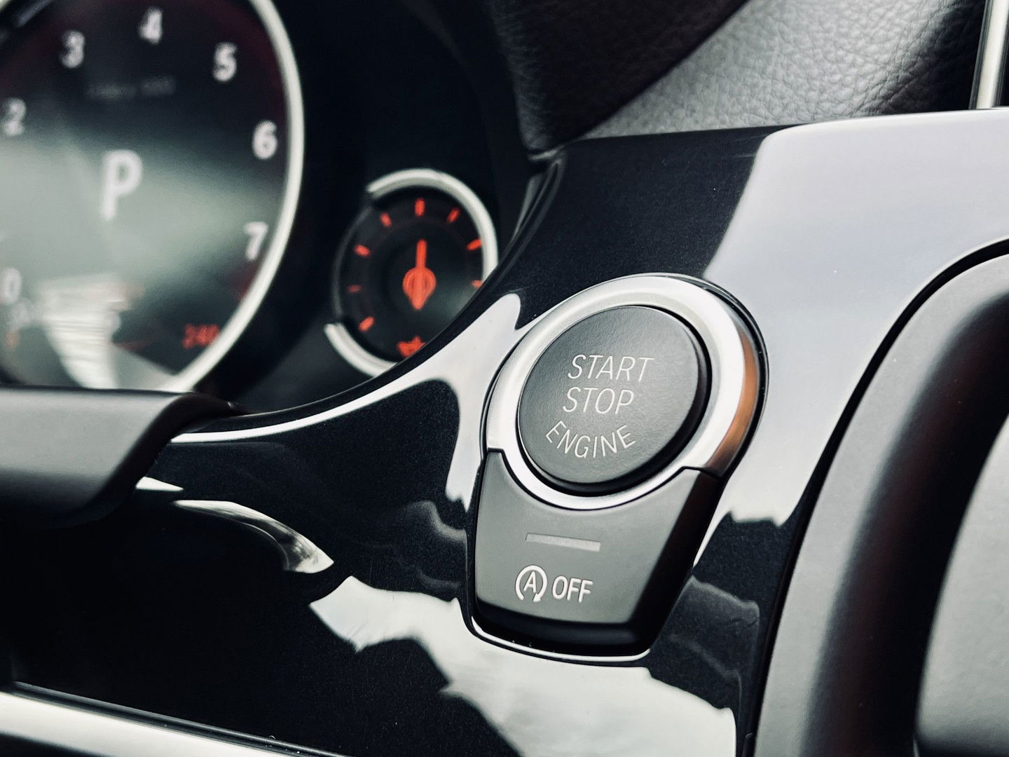 BMW 6 Serie Gran Coupé 640i High Executive | 320 PK! | Panoramadak | Leder | Harman/Kardon | Lane Assist |  Camera | Head-Up Display | Softclose | Led |