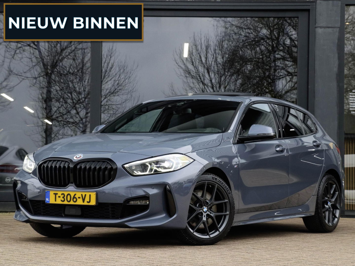 BMW 1-serie 120i M Sport Comfort Pro Pack Innovation | Pano Keyless Harman Kardon Head-Up