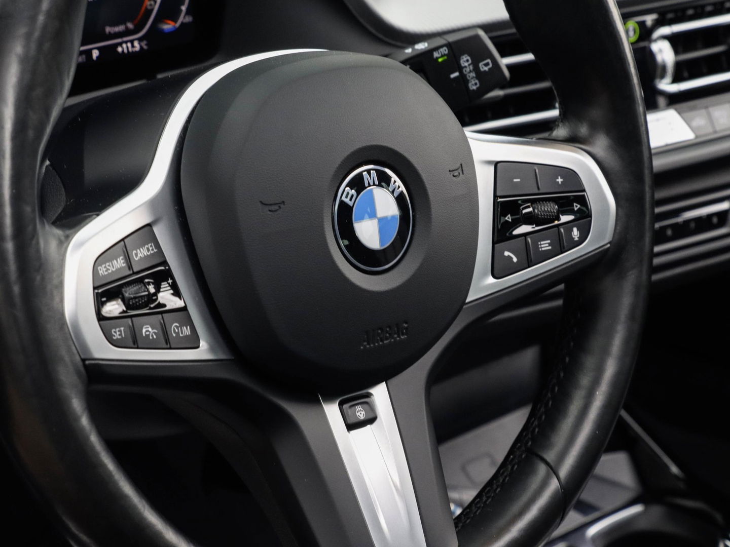 BMW 1-serie 120i M Sport Comfort Pro Pack Innovation | Pano Keyless Harman Kardon Head-Up