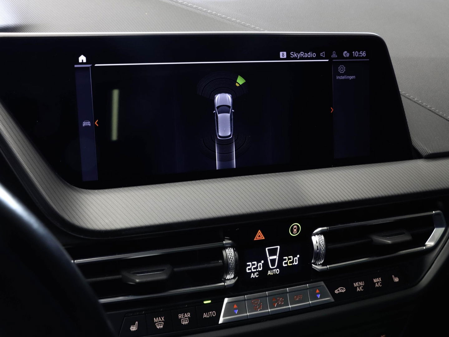 BMW 1-serie 120i M Sport Comfort Pro Pack Innovation | Pano Keyless Harman Kardon Head-Up