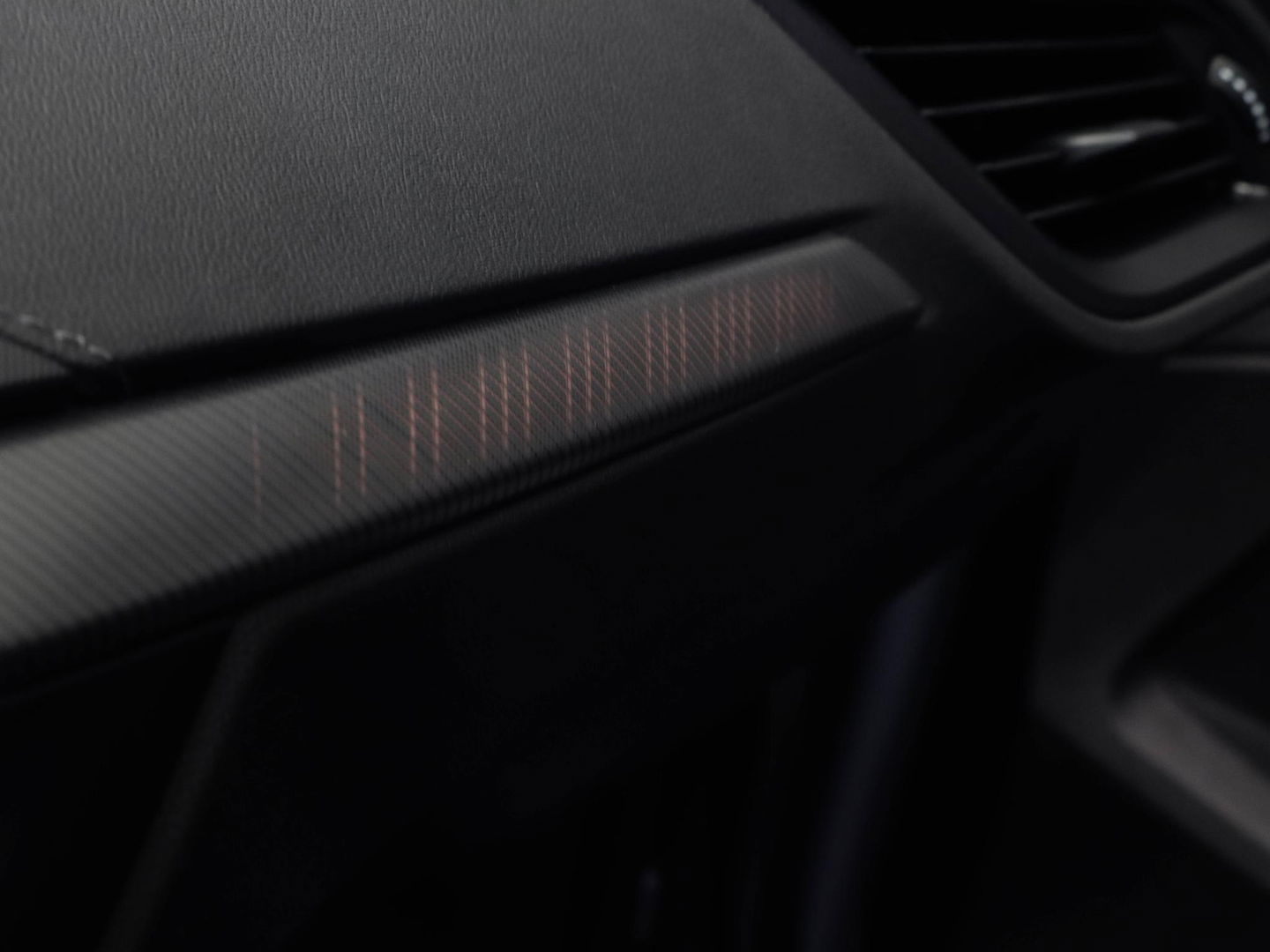 BMW 1-serie 120i M Sport Comfort Pro Pack Innovation | Pano Keyless Harman Kardon Head-Up