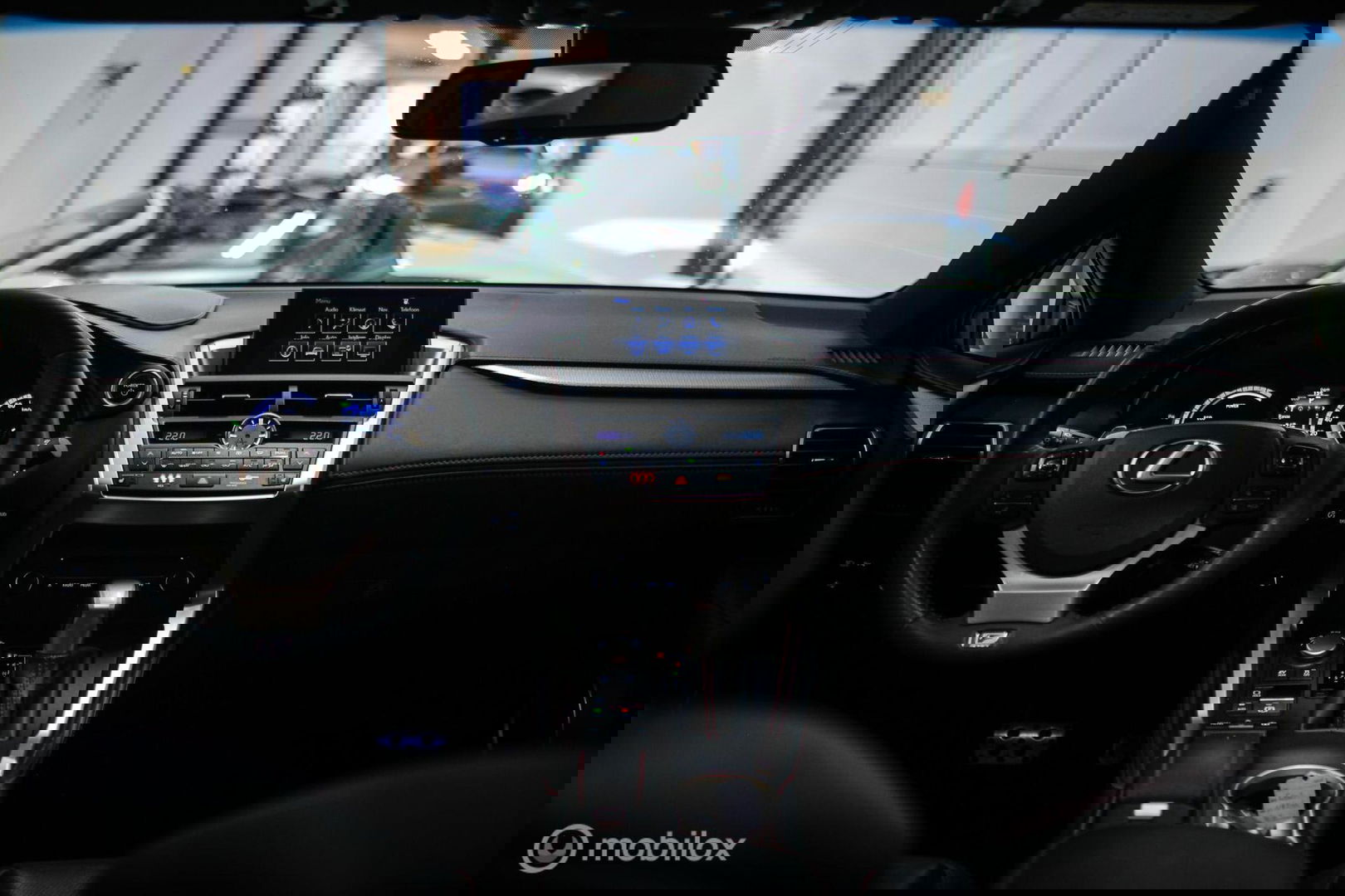 Lexus NX 300h AWD F Sport Line | Dealer onderhouden | Schuifdak | Winterpakket | Parelmoer | LED | Leder | HUD |