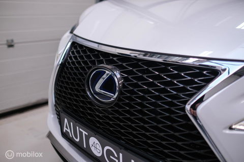 Lexus NX 300h AWD F Sport Line | Dealer onderhouden | Schuifdak | Winterpakket | Parelmoer | LED | Leder | HUD |
