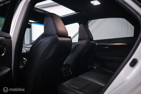 Lexus NX 300h AWD F Sport Line | Dealer onderhouden | Schuifdak | Winterpakket | Parelmoer | LED | Leder | HUD |