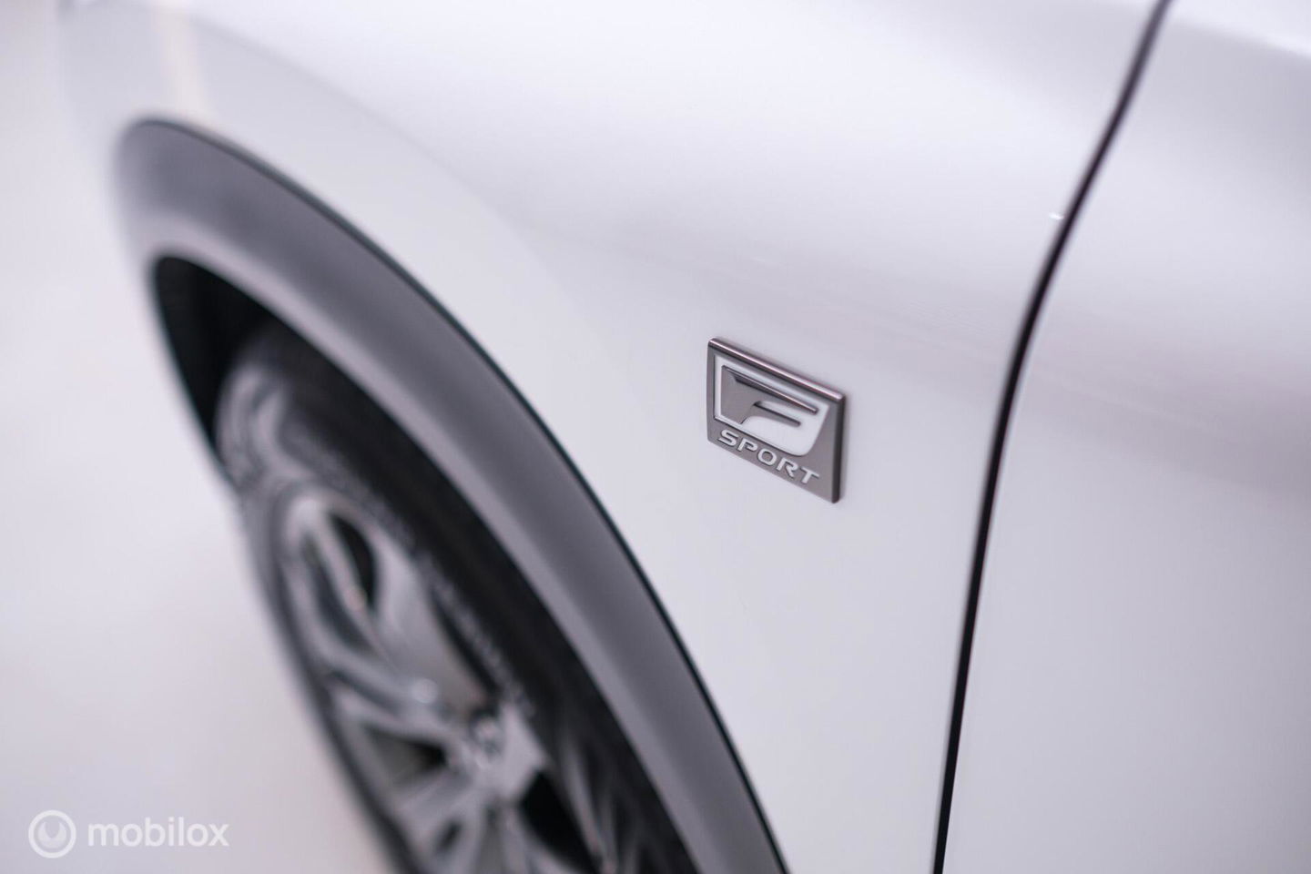 Lexus NX 300h AWD F Sport Line | Dealer onderhouden | Schuifdak | Winterpakket | Parelmoer | LED | Leder | HUD |