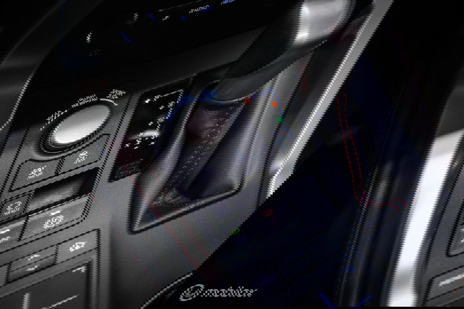 Lexus NX 300h AWD F Sport Line | Dealer onderhouden | Schuifdak | Winterpakket | Parelmoer | LED | Leder | HUD |