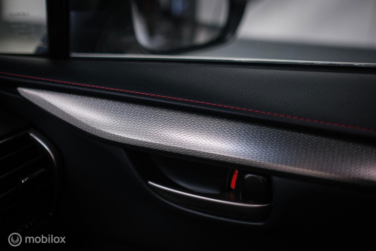 Lexus NX 300h AWD F Sport Line | Dealer onderhouden | Schuifdak | Winterpakket | Parelmoer | LED | Leder | HUD |