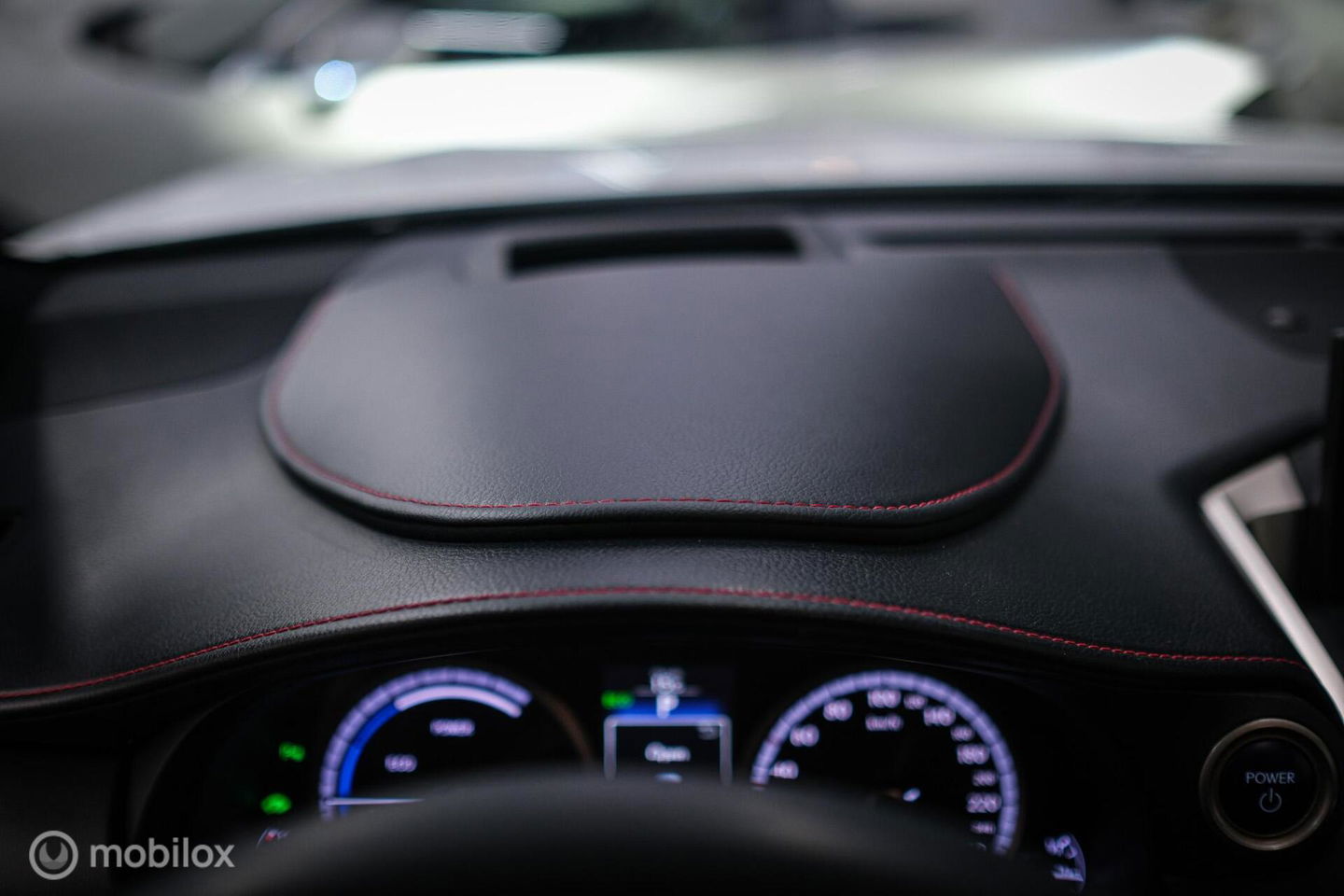 Lexus NX 300h AWD F Sport Line | Dealer onderhouden | Schuifdak | Winterpakket | Parelmoer | LED | Leder | HUD |