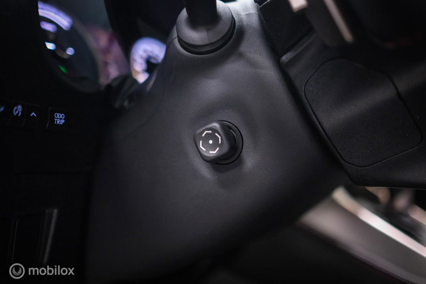 Lexus NX 300h AWD F Sport Line | Dealer onderhouden | Schuifdak | Winterpakket | Parelmoer | LED | Leder | HUD |