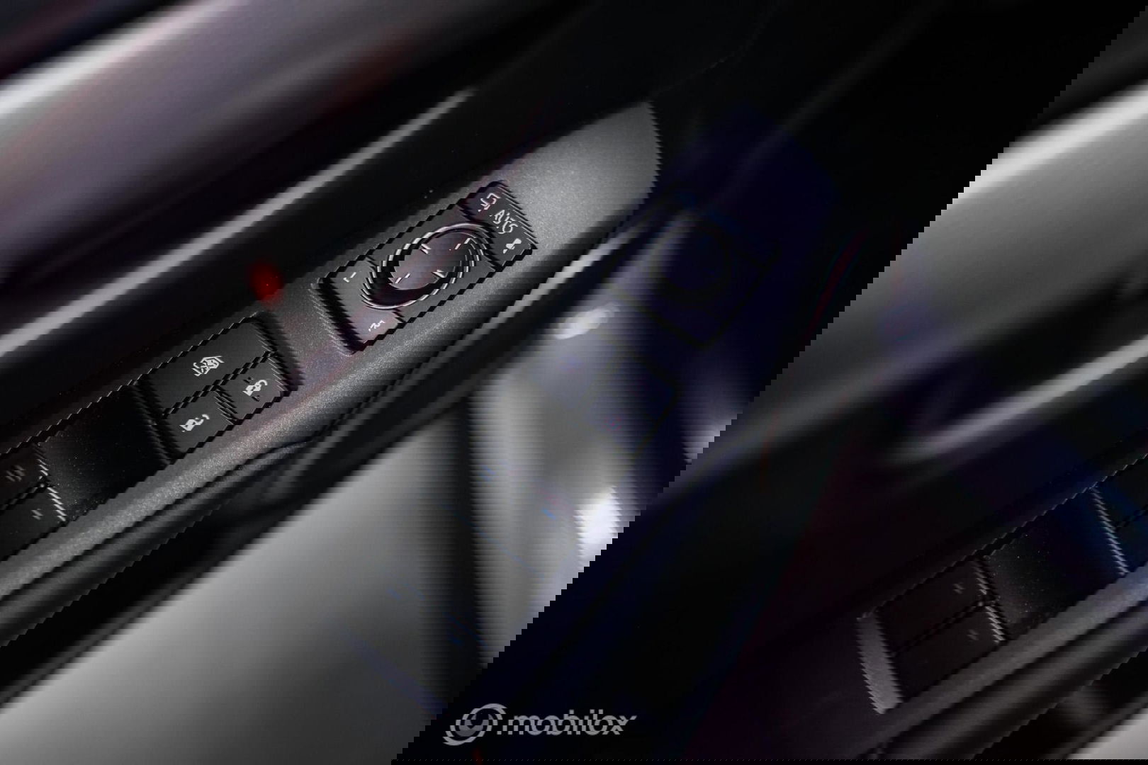 Lexus NX 300h AWD F Sport Line | Dealer onderhouden | Schuifdak | Winterpakket | Parelmoer | LED | Leder | HUD |