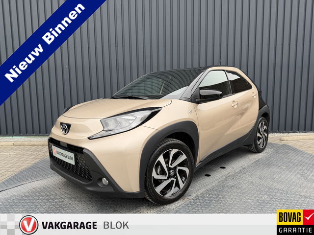 Toyota Aygo - X 1.0 VVT-i S-CVT Premium | 6.000 km | PDC V+A | Clima | Rijklaar!!