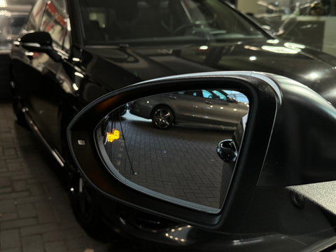 Volkswagen Golf 2.0 TSI 4Motion R Pano|Dynaudio|Sfeer|Keyless