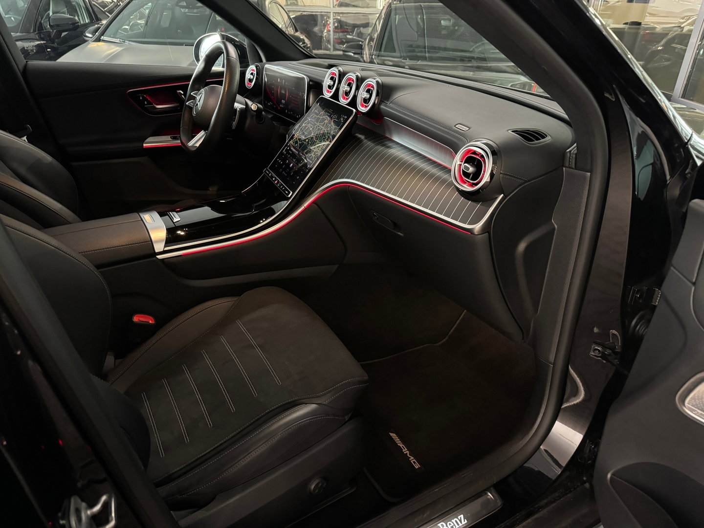 Mercedes-Benz GLC 300 4MATIC AMG Pano |Memory|Burmester