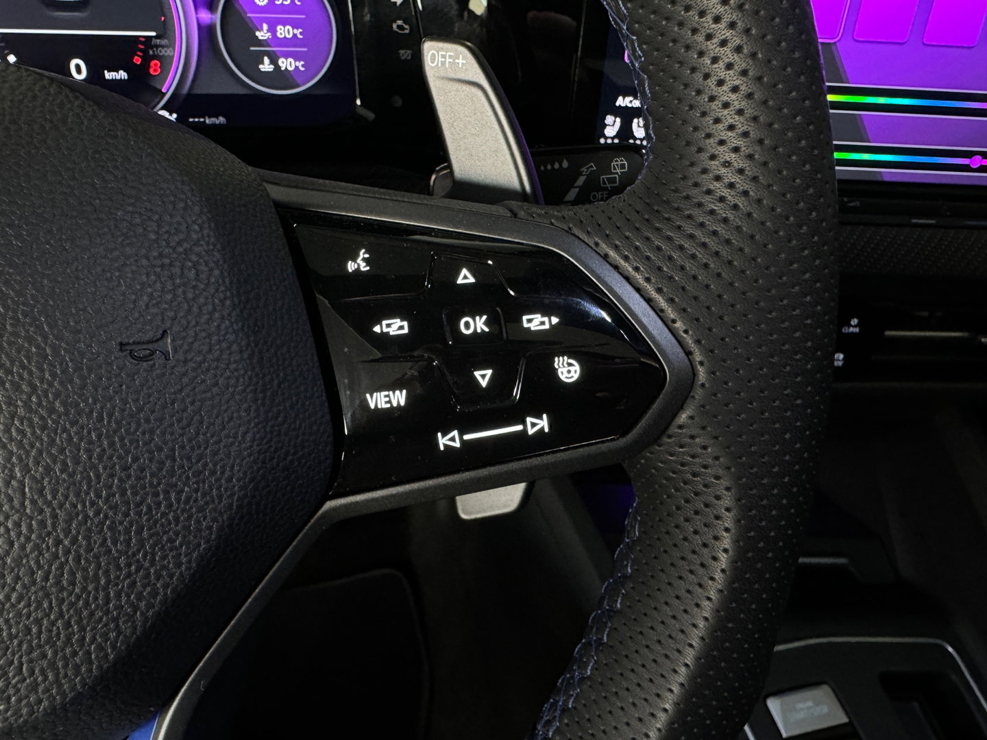 Volkswagen Golf 2.0 TSI R 4M Performance Pano|HuD|H/K|Akrapovic