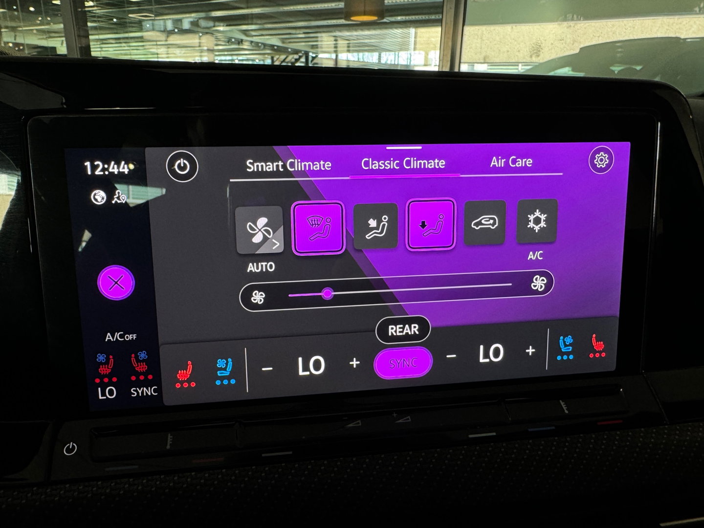 Volkswagen Golf 2.0 TSI R 4M Performance Pano|HuD|H/K|Akrapovic