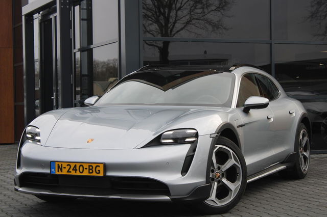 Porsche Taycan - Cross Turismo 4S 93kWh | Achterasbesturing | 151K nieuwprijs | SOH 92%