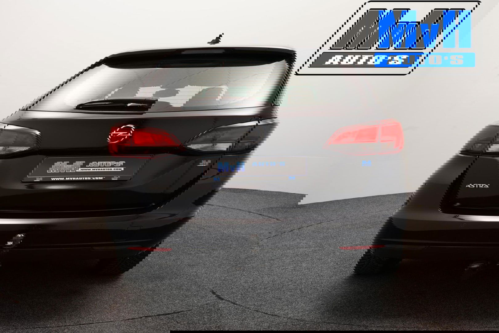 Opel Astra Sports Tourer 1.0 Online Edition|TREKH|CARPLAY|NAP