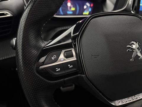 Peugeot e-2008 EV GT-Line 50 kWh | SOH 91% | Pano | Virtual | Adap.Cruise | Clima | Carplay | Camera | Stoelverw. | Keyless