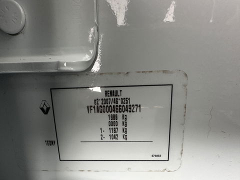 Renault ZOE R110 Life 52 kWh (Owned-Battery) [ 3-Fase-22kW ] {SOH-86%} Aut. *HEATPUMP | FULL-LED | LEATHER-FABRIC | DIGI-COCKPIT | CAMERA | NAVI-FULLMAP | DAB+ | KEYLESS | HEATED-COMFORTSEATS | LANE-ASSIST | 16''ALU*