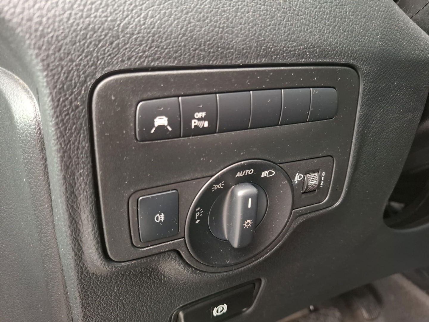 Mercedes-Benz Vito 114 CDI Lang AUTOMAAT / CRUISE CONTROLE / TREKHAAK / CAMERA / NAVI