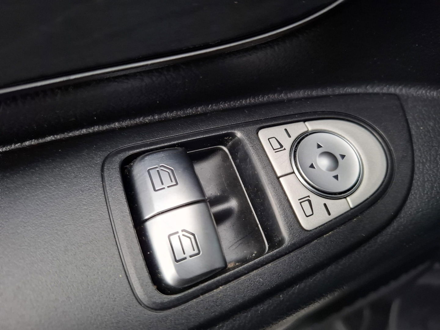 Mercedes-Benz Vito 114 CDI Lang AUTOMAAT / CRUISE CONTROLE / TREKHAAK / CAMERA / NAVI