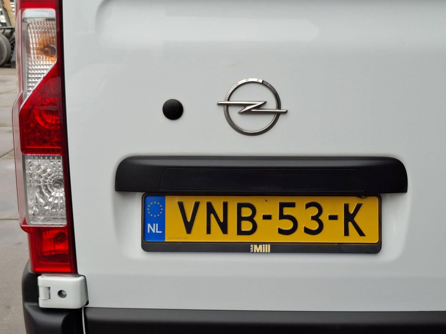 Opel Movano 2.3 Turbo L2H2 DC AIRCO / CRUISE CONTROLE / NAVI / CARPLAY / WERKPLAATS / KASTEN