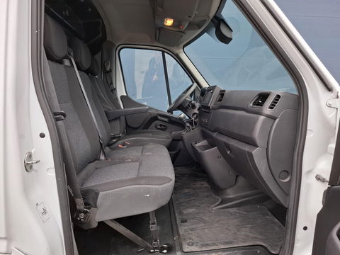 Opel Movano 2.3 Turbo L2H2 DC AIRCO / CRUISE CONTROLE / NAVI / CARPLAY / WERKPLAATS / KASTEN