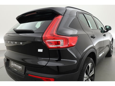 Volvo XC40 Recharge Plus | 70 kWh | 425 Km | ACC | Blis | Camera | Stoel & stuur Verwarming | Carplay |