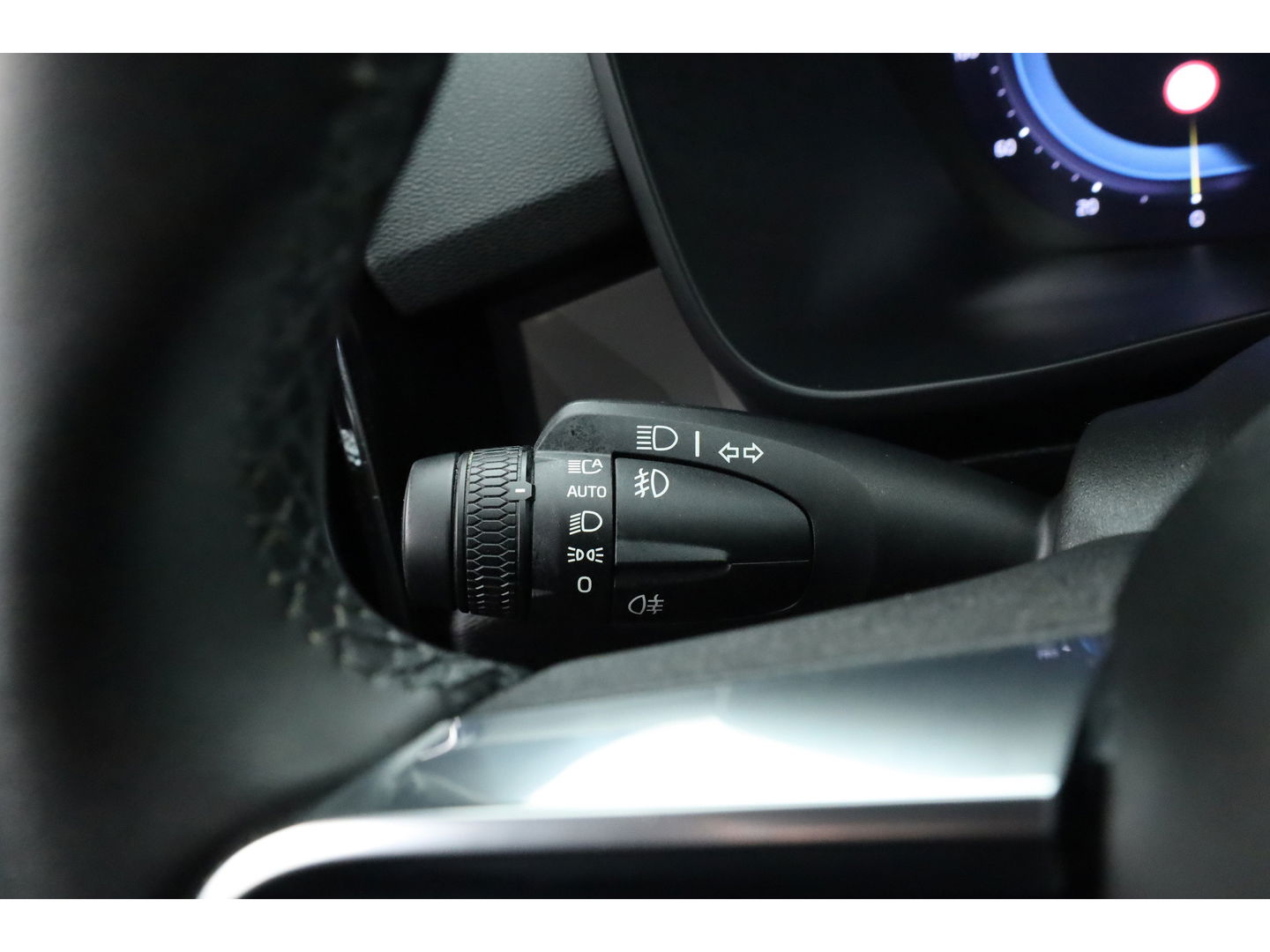 Volvo XC40 Recharge Plus | 70 kWh | 425 Km | ACC | Blis | Camera | Stoel & stuur Verwarming | Carplay |