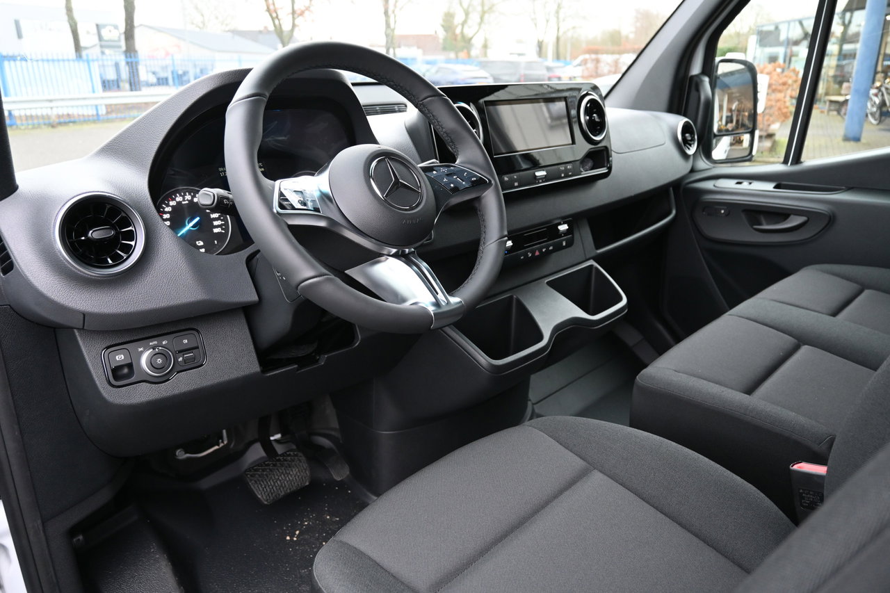 Mercedes-Benz eSprinter