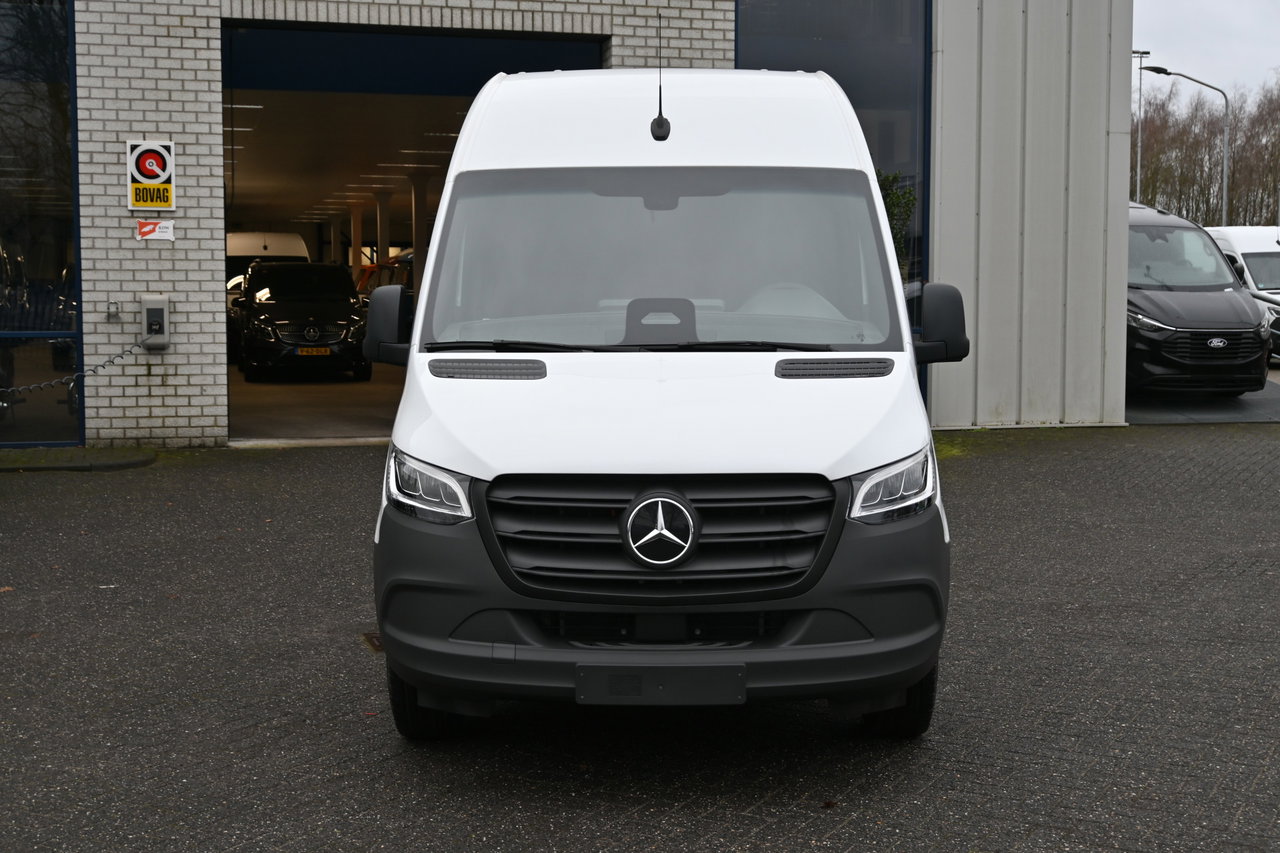 Mercedes-Benz eSprinter