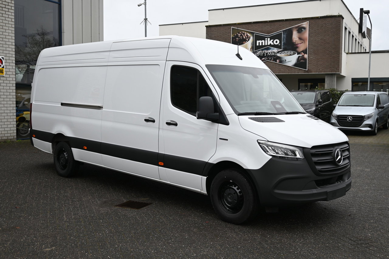 Mercedes-Benz eSprinter