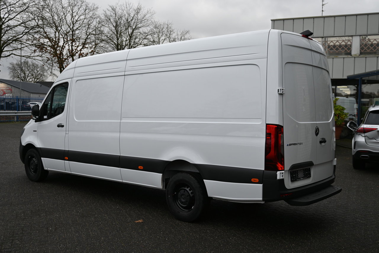 Mercedes-Benz eSprinter