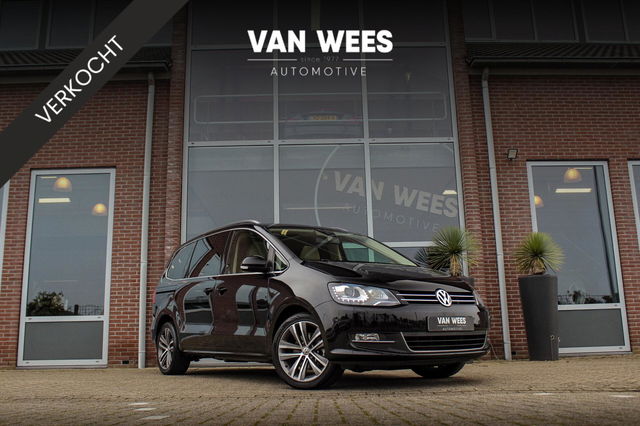 Volkswagen Sharan - 2.0 TSI Highline 7p. DSG | Standkachel | Elektrische schuifdeuren | 18 inch | Dynaudio | Xenon | Trekhaak | Cruise control | Stoelverwarming | Dakraam