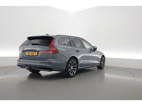 Volvo V60 2.0 T6 Plug-in hybrid AWD Plus Dark | Sportstoelen | ACC | Blis | stoel & stuur Verwarming | trekhaak | carplay |