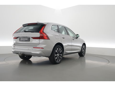 Volvo XC60 2.0 T6 Plug-in hybrid AWD Inscription | Google | Trekhaak | Pano-dak | Camera | Stoel + stuurverwarming |