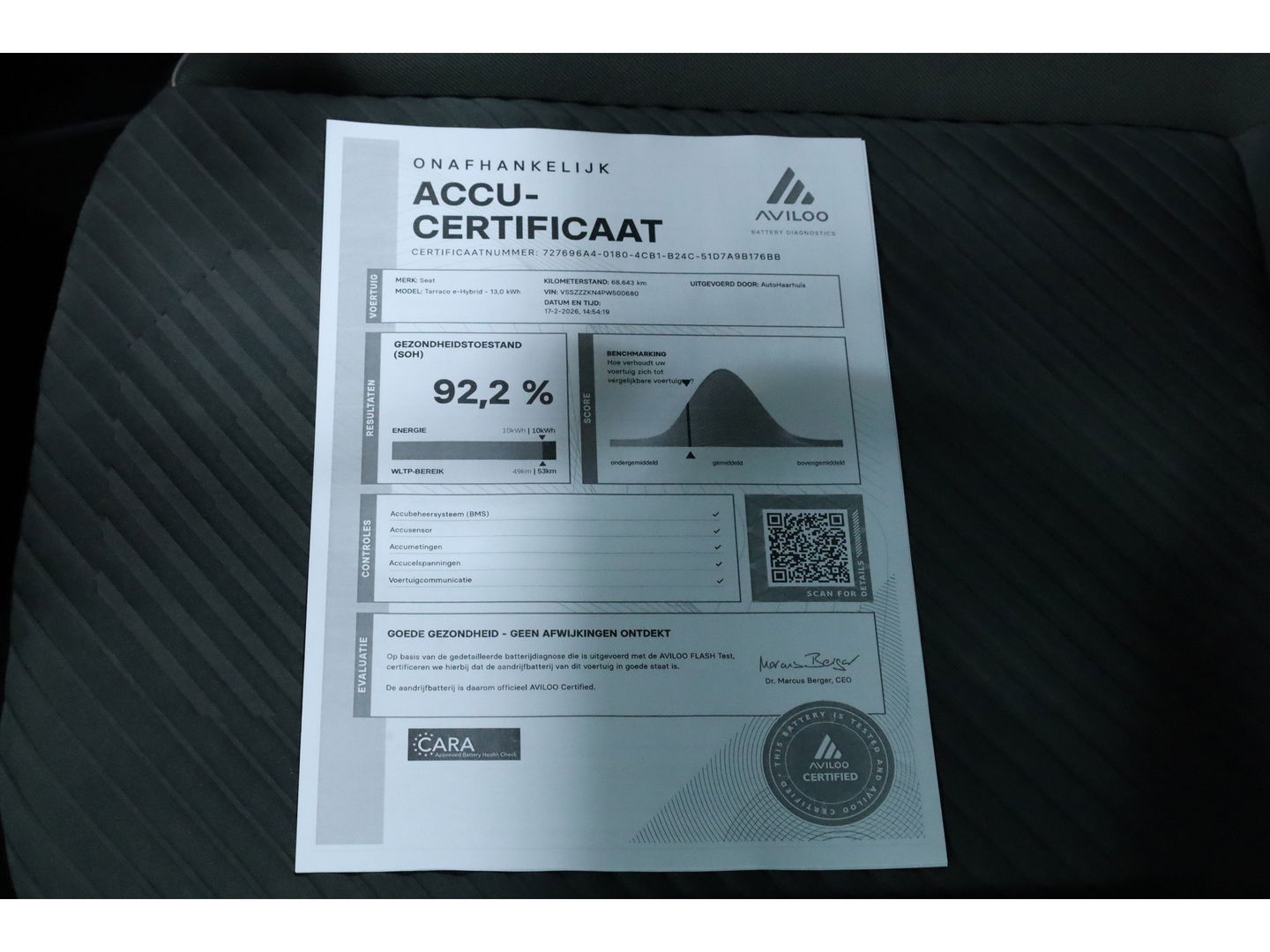 Volvo XC60 2.0 T6 Plug-in hybrid AWD Inscription | Google | Trekhaak | Pano-dak | Camera | Stoel + stuurverwarming |