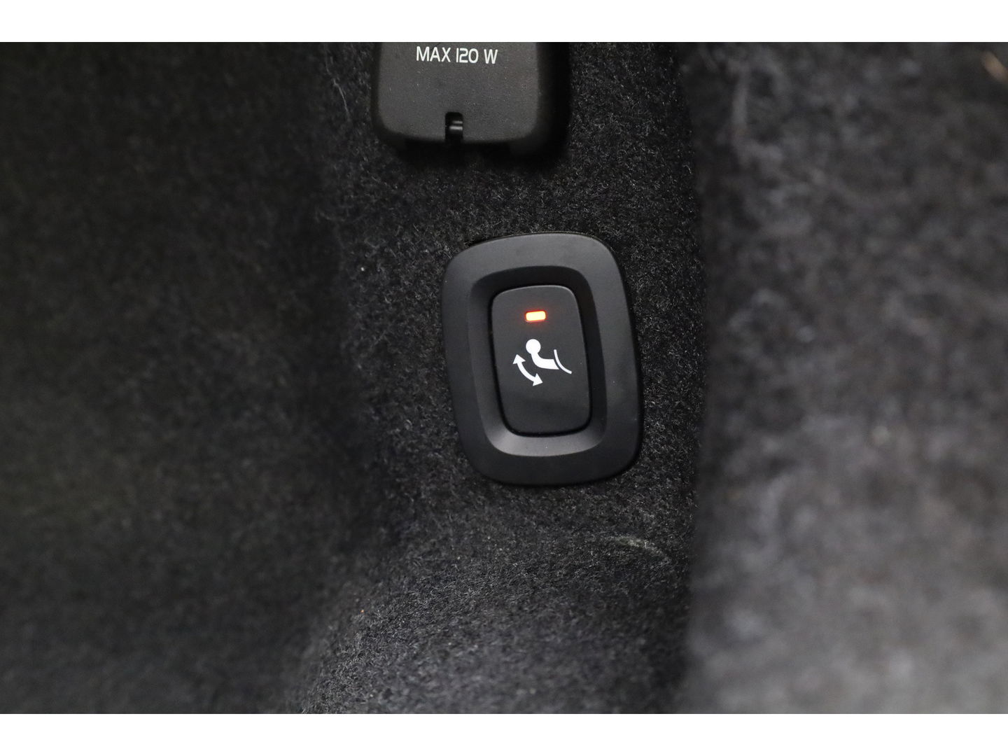 Volvo S90 2.0 T8 AWD Inscription | Polestar | Full Option | B&W audio | luchtvering | Schuifdak | massage | Trekhaak |